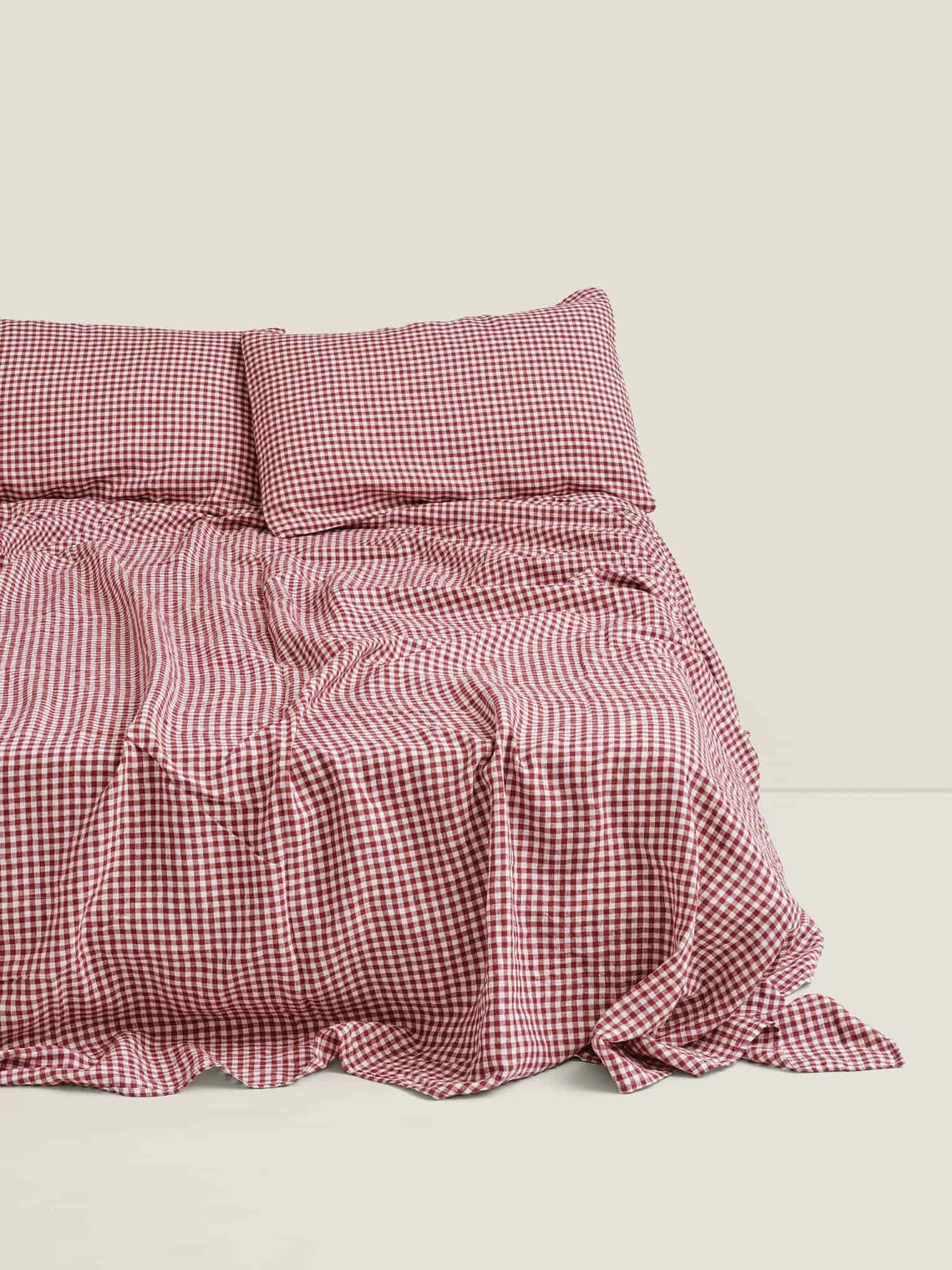 100% Linen Flat Sheet in Pinot Gingham