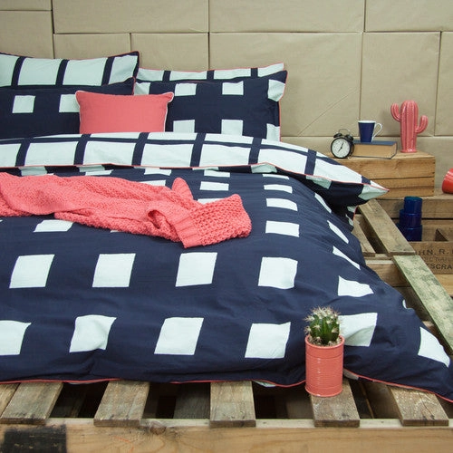 Ardor Tempy Navy Quilt Cover Set