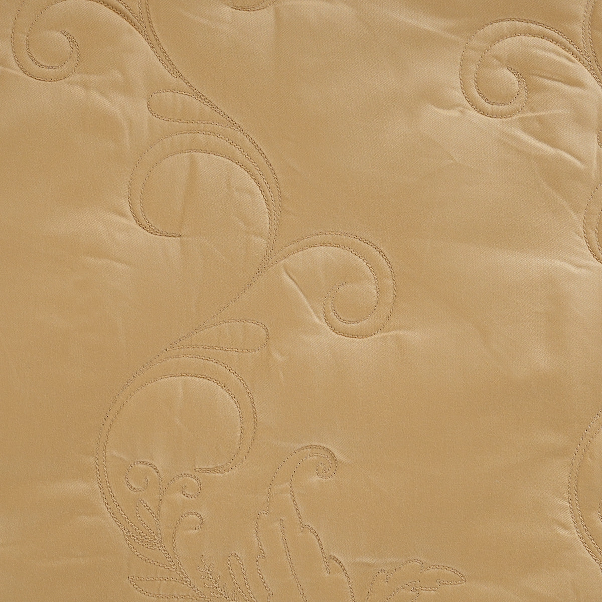 Classical Ornate Twirls & Swirls Quilt/Quilted Bed Cover Gold
