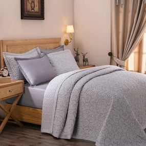 Exotic Heritage Leafy Swirl Neutral Summer AC Quilt/Quilted Bed Cover/Comforter Quilt