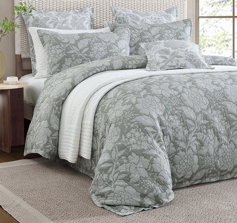 Julieta Quilt Cover Set Range Thyme