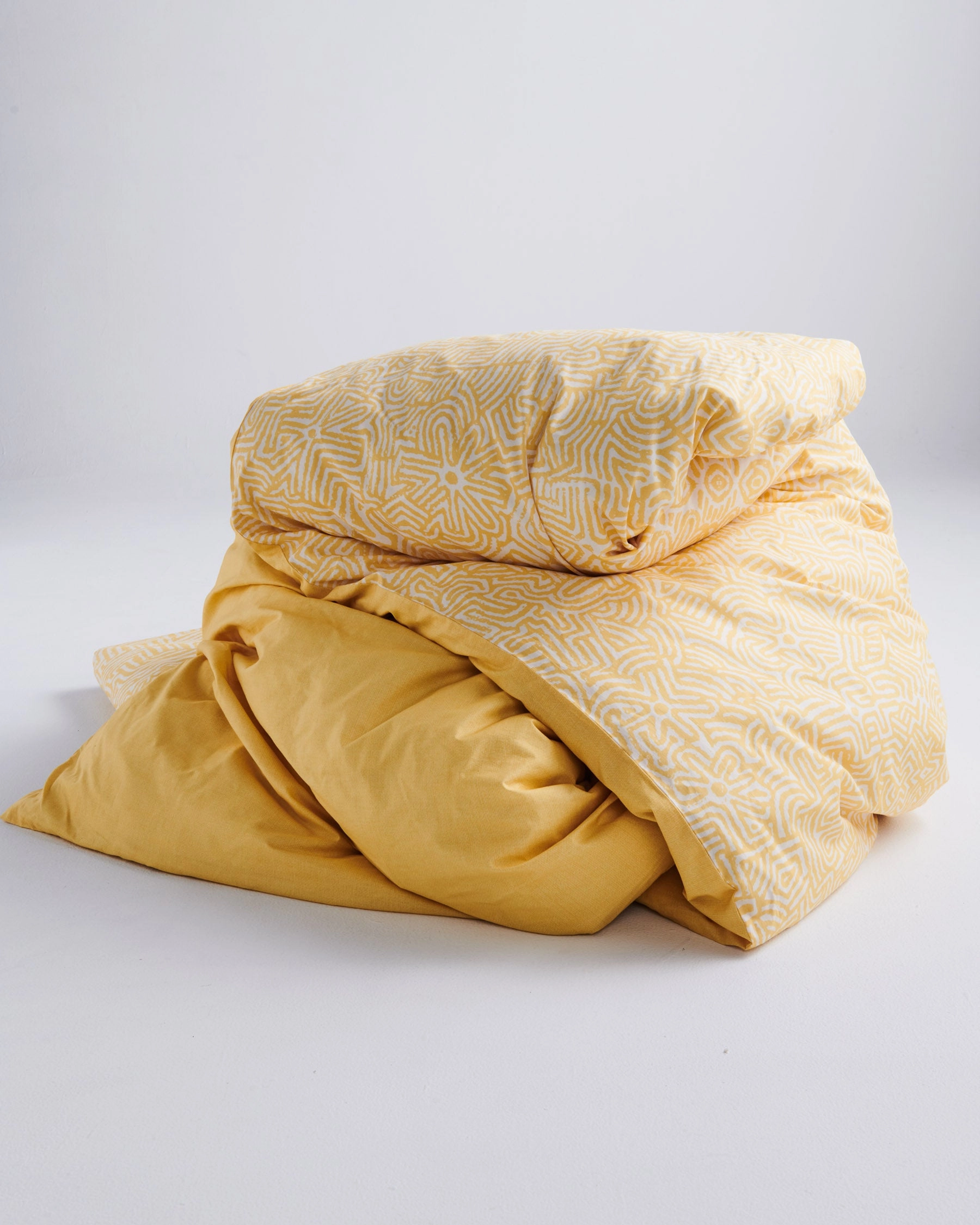 Kalaya Tjukurpa Straw Organic Cotton Quilt Cover