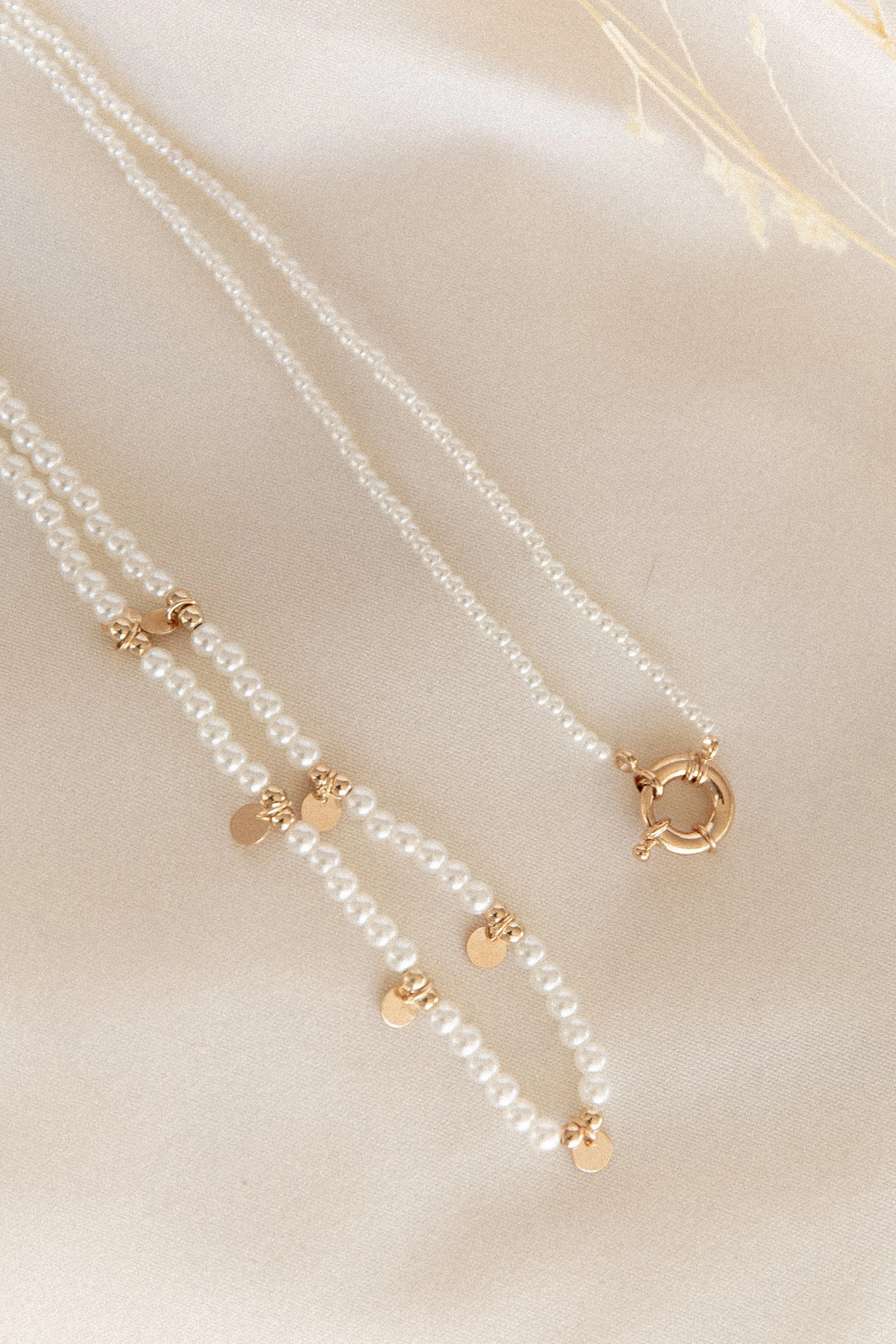 Mae Necklace - Pearl