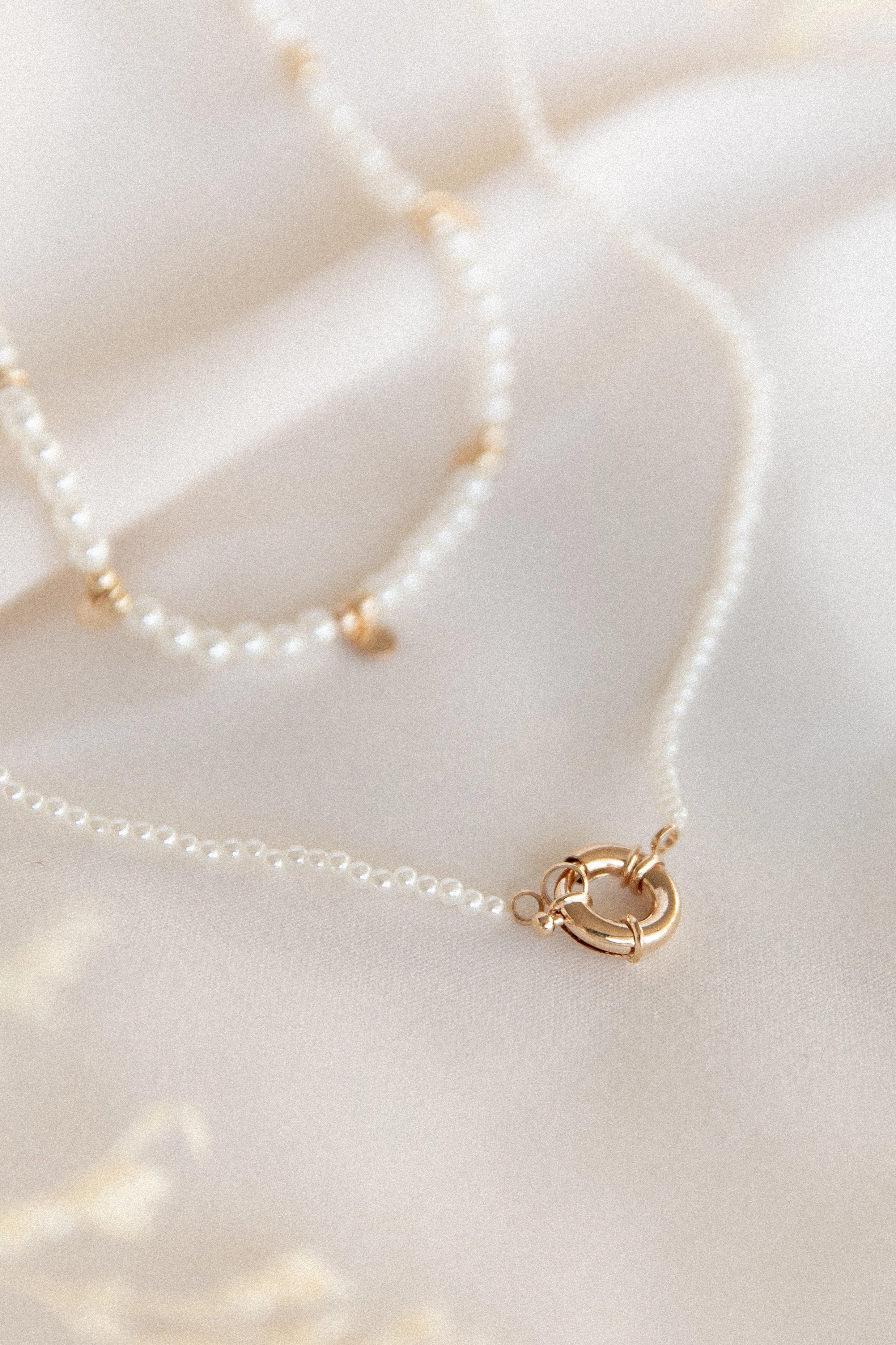 Mae Necklace - Pearl