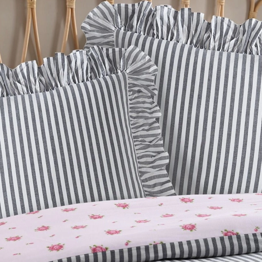 New Country Roses Quilt Cover Set by Royal Albert